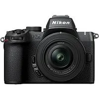 Nikon Z50 mit Objektiv Z DX 16-50mm 1:3.5-6.3 VR + DX 50-250mm 1:4.5-6.3 VR schwarz